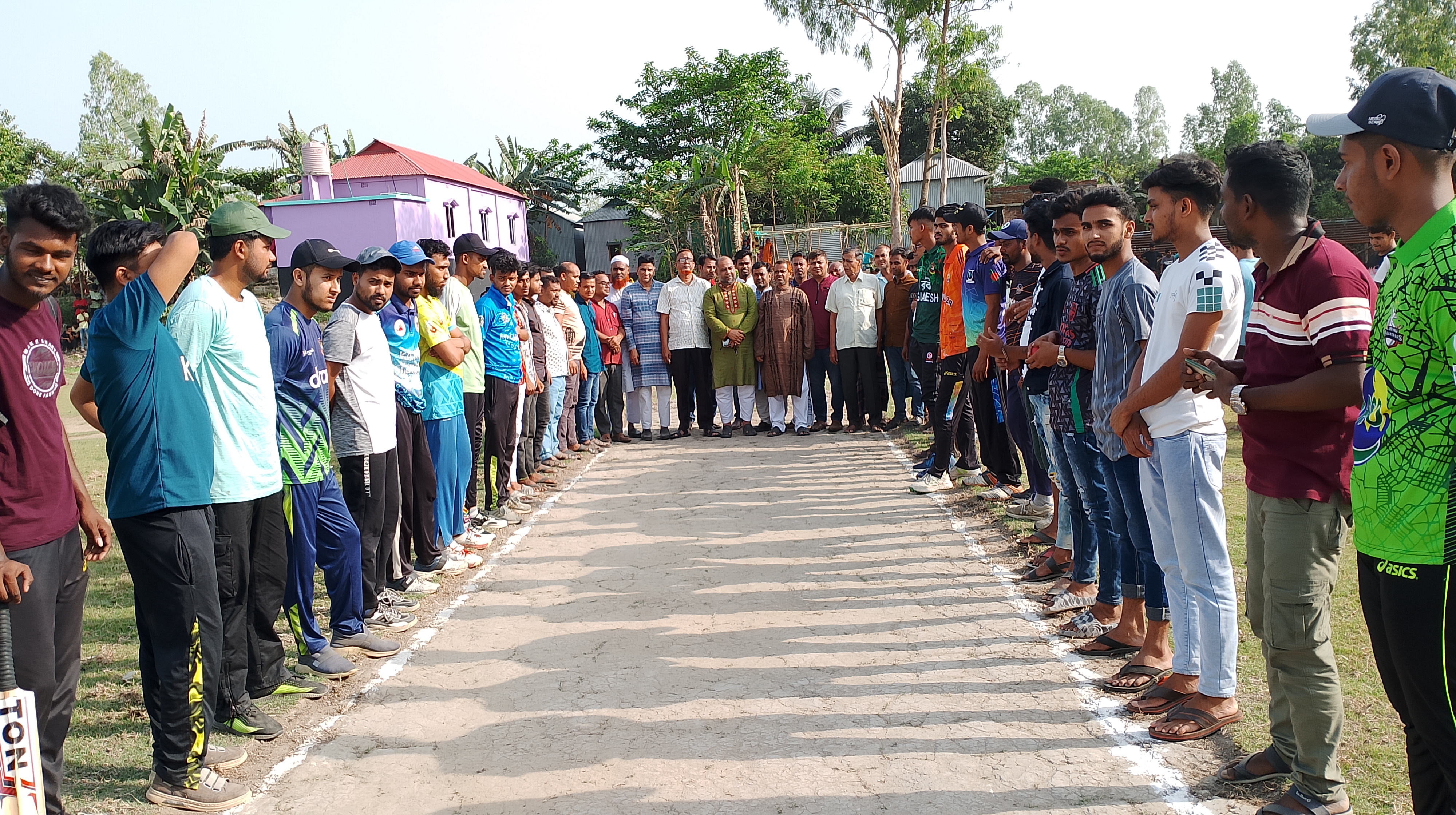 কালিহাতীতে প্রিমিয়ার ক্রিকেট টুর্নামেন্ট অনুষ্ঠিত