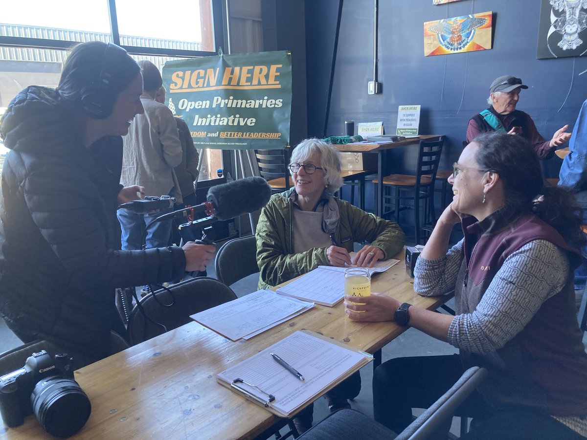 It’s the final countdown w/ just 9 days to go. Here in Teton County, volunteers have collected enough signatures to qualify District 35 for the ballot! 

It’s time to put the Open Primaries Initiative on the ballot & give Idaho voters a chance to take back their power. 

#idpol