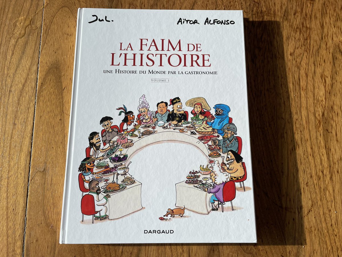 L’histoire du monde illustrée… par ce qu’on mange. Drôle. Réussi. Un bon moment de rencontre 🤝 à déguster avec les dessins de Jul et les textes de Aïtor Alfonso. Miam. @EditionsDargaud. #vendredilecture qui ne tombe par un vendredi.