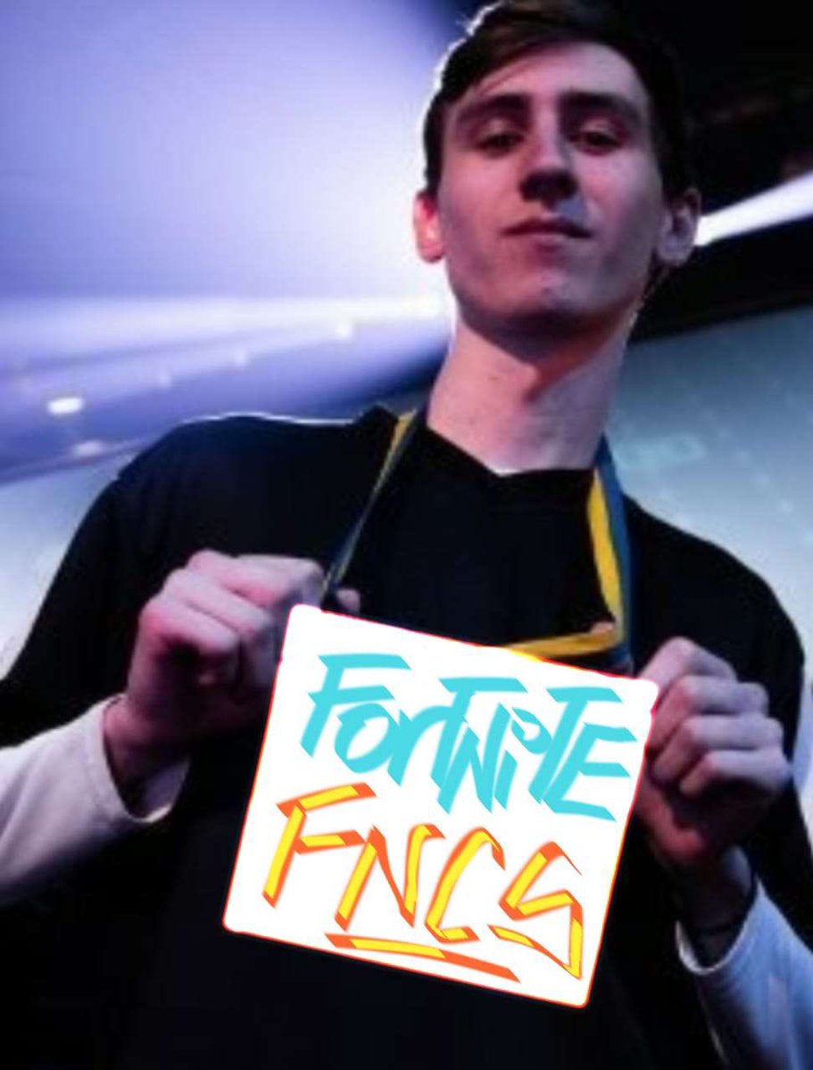 MYTH145352's tweet photo. Fncs can’t be this hard or this serious @nerverr why do they have the same forearms tho https://t.co/Q16Bkj3sD0