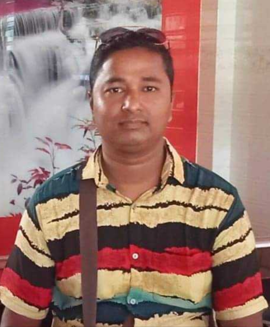 সাংবাদিক পরিচয়ে চাঁদাবাজির সময় গণধোলাইয়ের শিকার সোহাগ