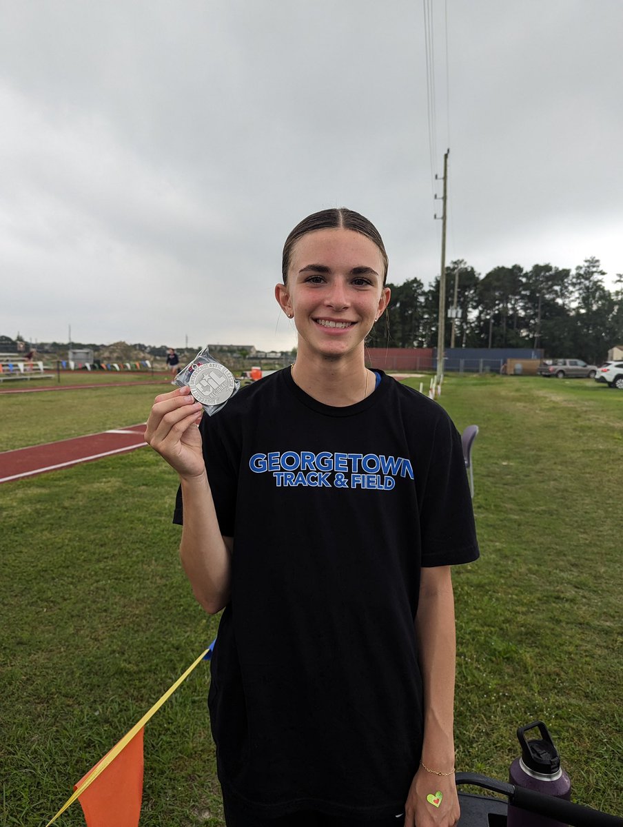 Lily Muzzy tweet media