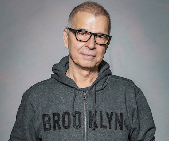 Happy 80th birthday legendary producer #TonyVisconti (@DavidBowieReal, @MarcBolan1977, @officialmoz, @PaulMcCartney, @sparksofficial, @Tonuspomus). Wild-eyed boy from Brooklyn. Read our Visconti Q&A: magnetmagazine.com/2019/10/28/a-c…