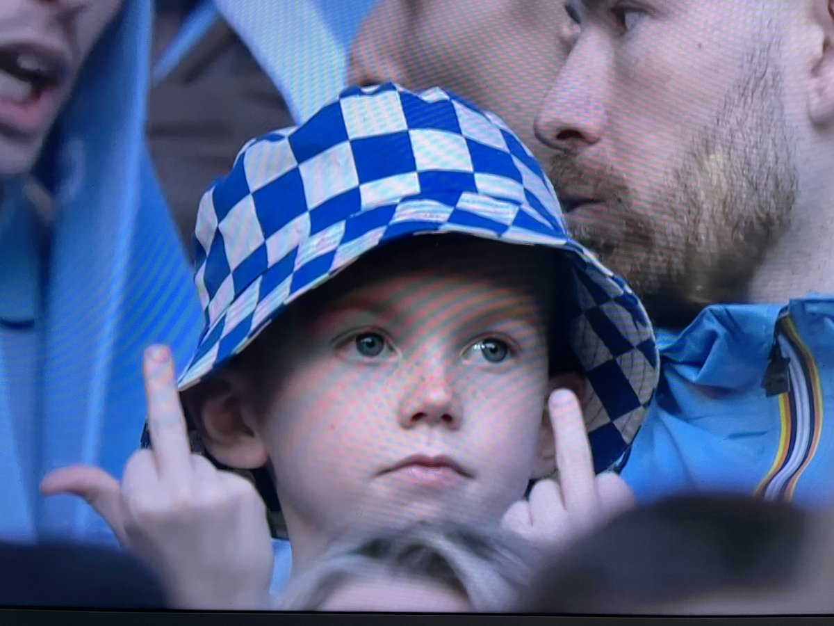 TheSquareBall's tweet image. Football eh?