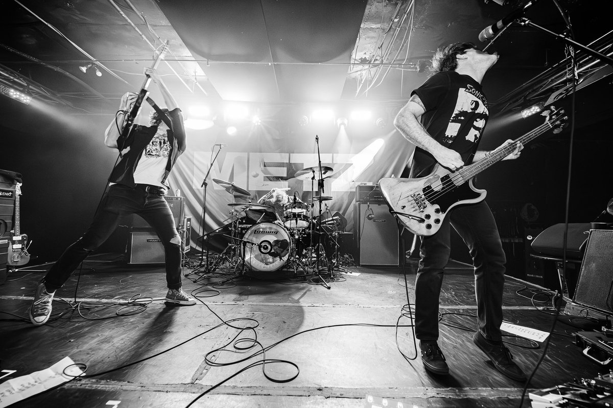 Thank you Philly! 🌹 

Onward to Baltimore <a href="/ottobuddy/">ottobar</a> tonight with <a href="/gougeawayfl/">Gouge Away</a> !!!

📸 <a href="/larvalungs/">riley</a>