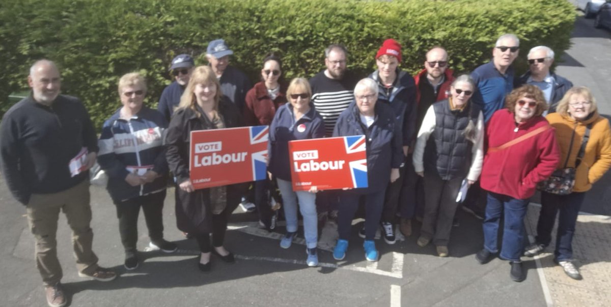 Wonderful day on the doorsteps in #Burbage, ahead of the local elections on May 2nd. Lots of enthusiasm for county council by-election candidate James Ross and PCC candidate Rory Palmer!