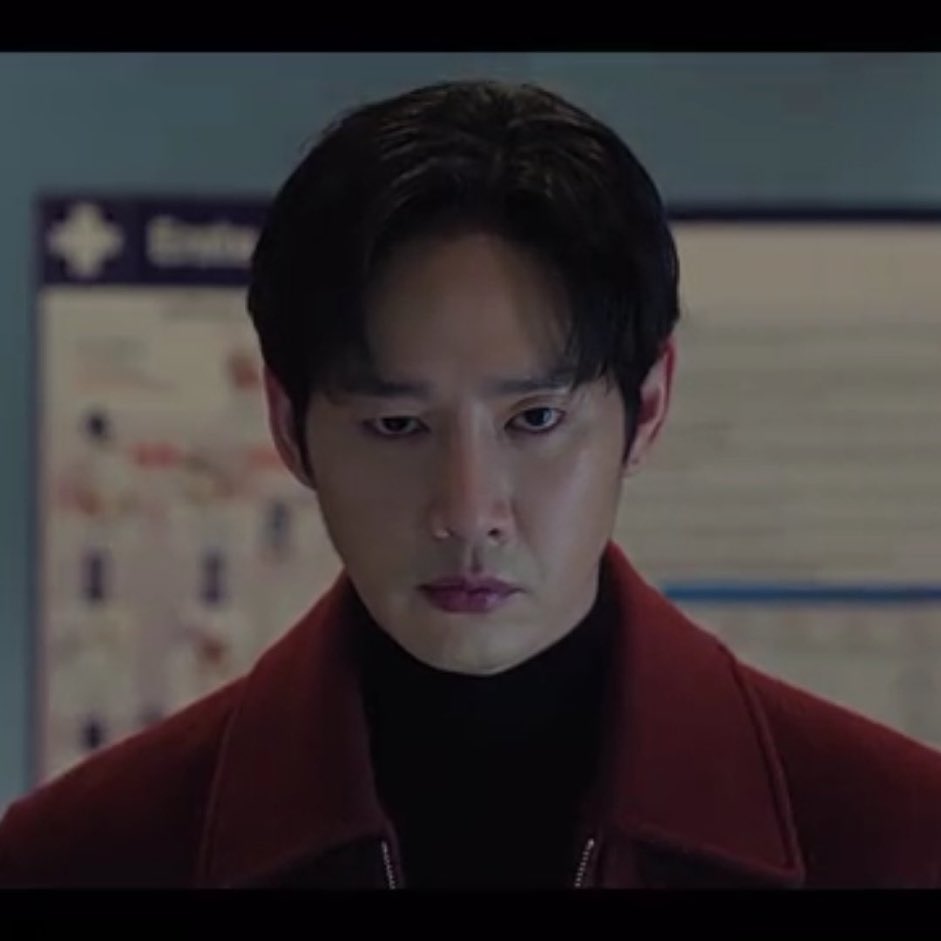 I want to see Yoon Eun-seong’s downfall next episode. I hate his character so much. #QueenOfTearsEp14 #QueenOfTears