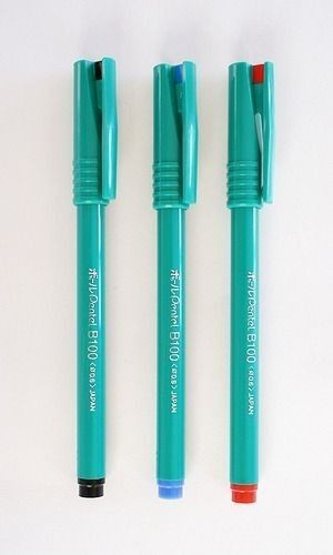 Generations7080's tweet photo. Qui se souvient de ces stylos ? https://t.co/YwYXwoszqb