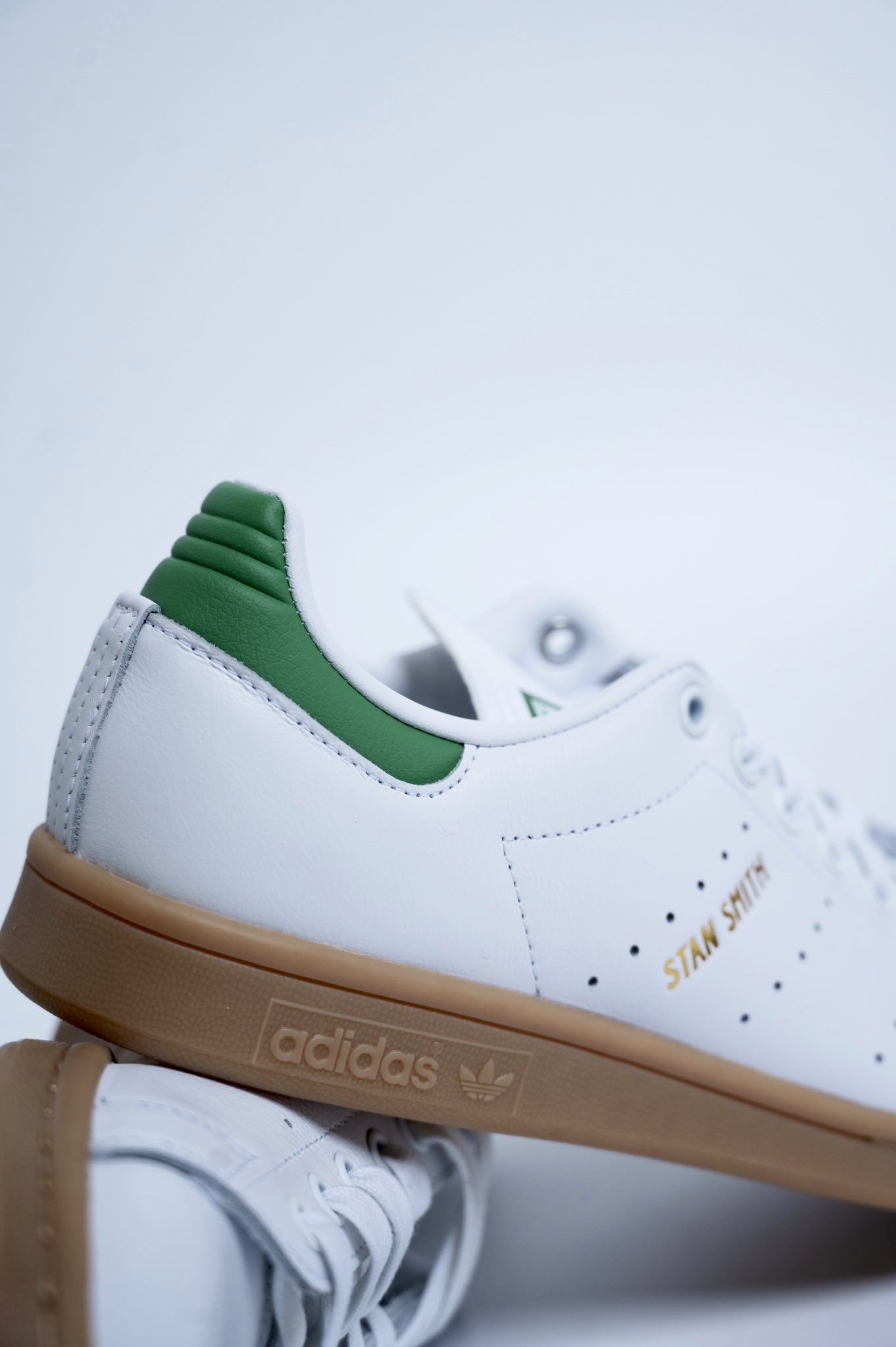 Stan smith gum sole mens clearance