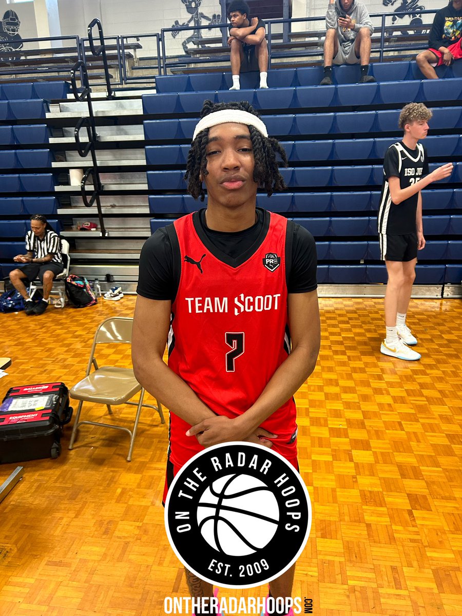Welchy Report (@thewelchyreport) on Twitter photo Chase Dupree of team scoot is a guard that is great at getting his teamates open shots. He lives in the midrange and knocks down the 3 as well.
<a href="/ballsohrd_chase/">Chase Dupree</a> <a href="/OTRHoops/">On the Radar Hoops Events</a> <a href="/OntheRadarHoops/">Shun Williams</a> Chase Dupree of team scoot is a guard that is great at getting his teamates open shots. He lives in the midrange and knocks down the 3 as well.
<a href="/ballsohrd_chase/">Chase Dupree</a> <a href="/OTRHoops/">On the Radar Hoops Events</a> <a href="/OntheRadarHoops/">Shun Williams</a>