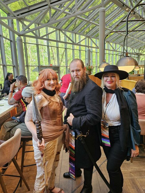 At #Jordancon #JordanCon2024 with @SulinGoshien and @Dinstaardude https://t.co/74F68r20dq<a href="/tag/jordancon"class="tags">#Jordancon</a><a href="/tag/jordancon2024"class="tags">#JordanCon2024</a><a class="tags" target="_blank" title="On Twitter" href="/?out=eyJ0eXAiOiJKV1QiLCJhbGciOiJIUzUxMiJ9.eyJpYXQiOjE3MjEzNjEyMTQsImlzcyI6InR3cG9ybnN0YXJzLmNvbSIsIm5iZiI6MTcyMTM2MTIxNCwiZXhwIjoxNzUyODk3MjE0LCJyZWRpcmVjdF91cmwiOiJodHRwczovL3R3aXR0ZXIuY29tL1N1bGluR29zaGllbiJ9.ce7fu3nm4DIsX2rbFOQGH-eQq3MVbZNQ1p0QnMzyJoUZRW96H7poJzA-7t9PDi4VH9yy1WZn7p4jZT8RugXG-Q">@SulinGoshien</a>