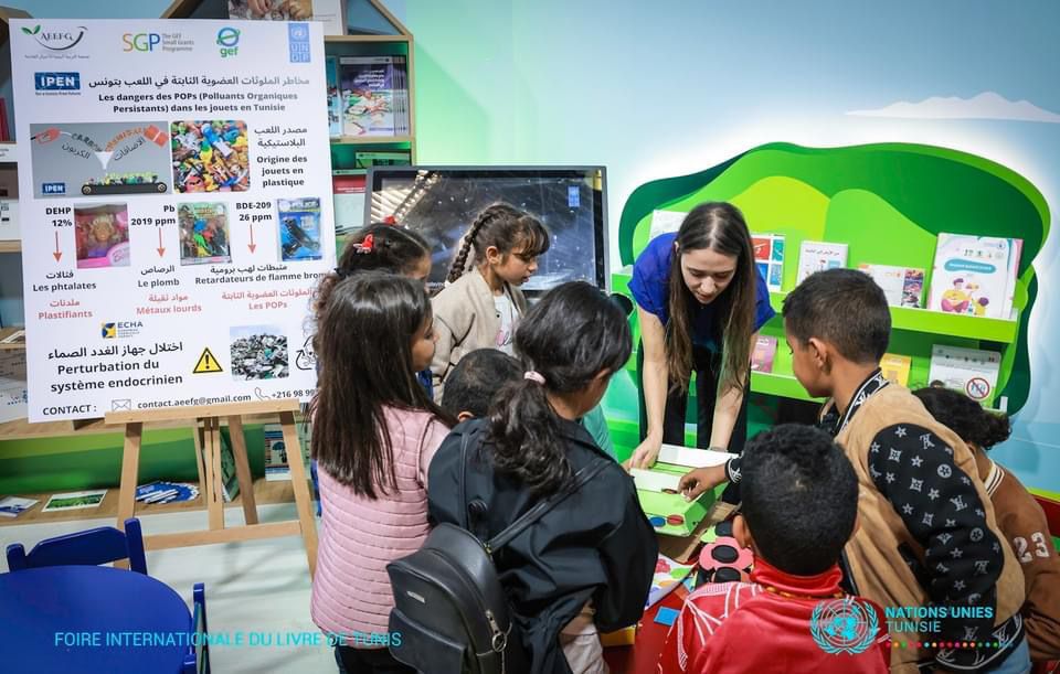 Today, at the International Book Fair, was all about climate and environment awareness - from engaging youth in COP negotiations simulation on water scarcity to helping children choose healthier, more environmentally friendly 🧸🪀alternatives. 🌍💧📚