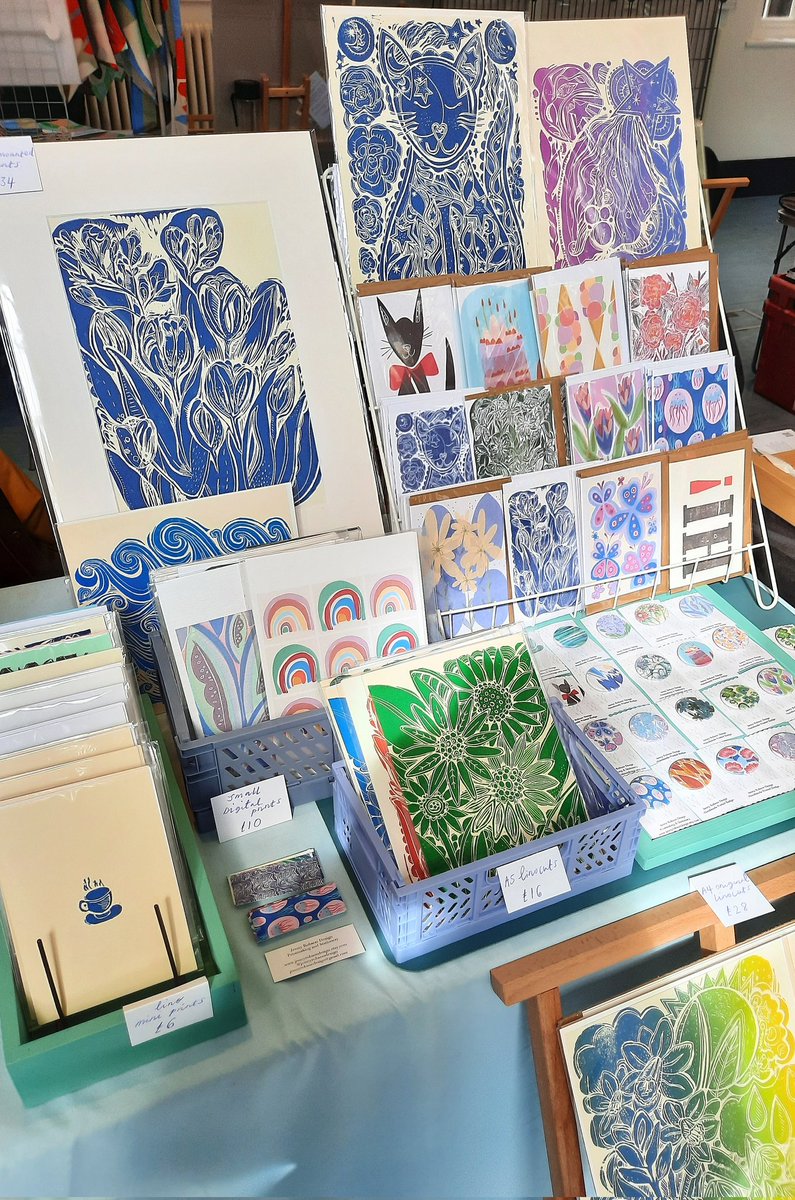 Lovely day at The Bluecoat for Liverpool Print Fair today ✏️✨️
Enjoyed meeting  fellow  printmakers &amp; visitors. 😊
#printmaking #linocut