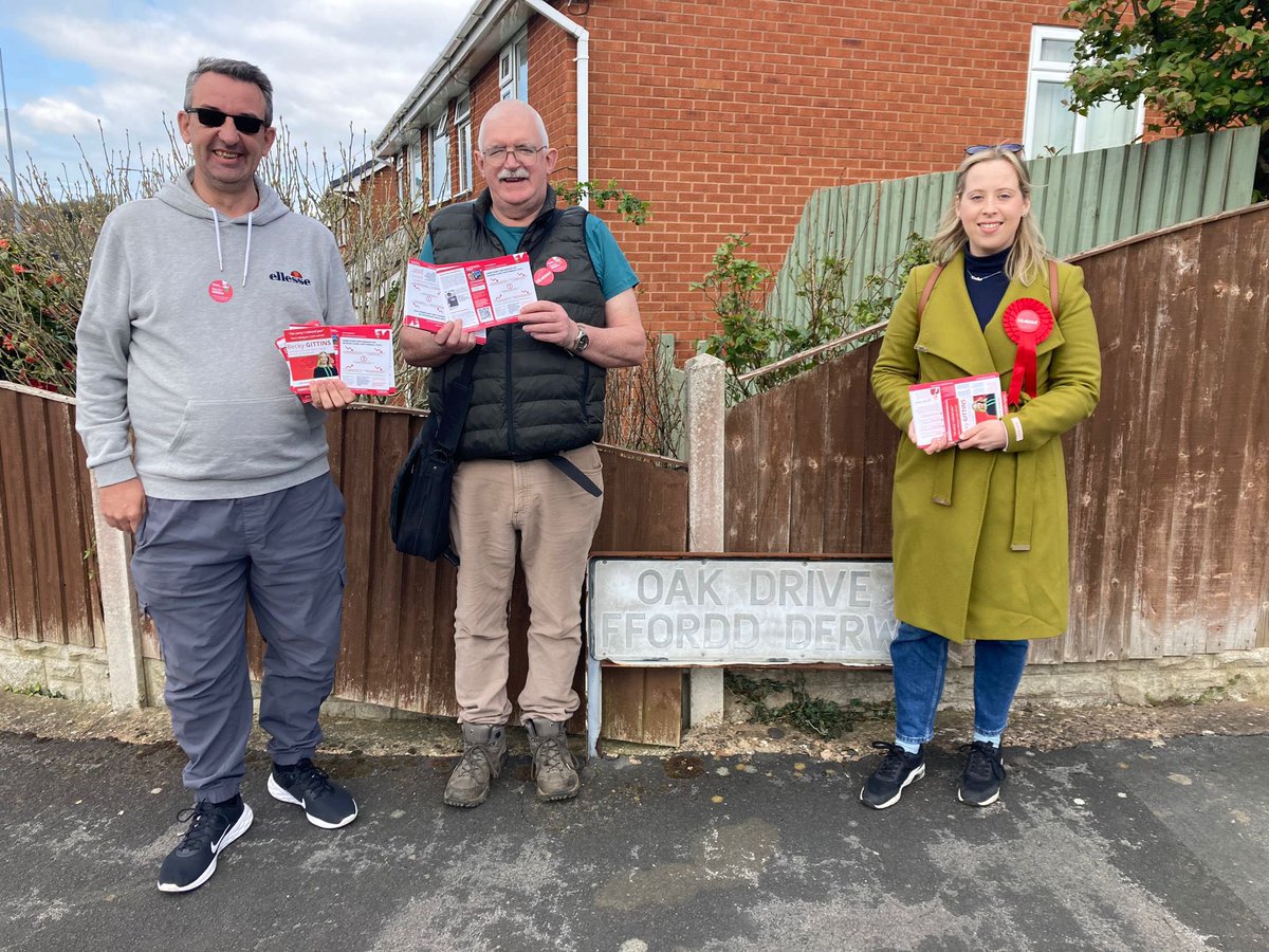 We’ve had another busy week speaking to voters across Clwyd East in rain and shine. Thank you to our fantastic team, and everyone who took the time to share their views.
