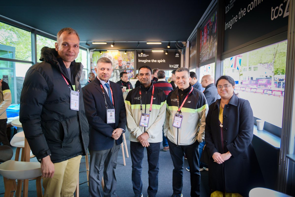 We were delighted to welcome Vikram Doraiswami, India's High Commissioner to the UK, at the TCS @LondonMarathon 2024. It's a pleasure having such distinguished guests supporting us. #TCSRunsLondon #LondonMarathon