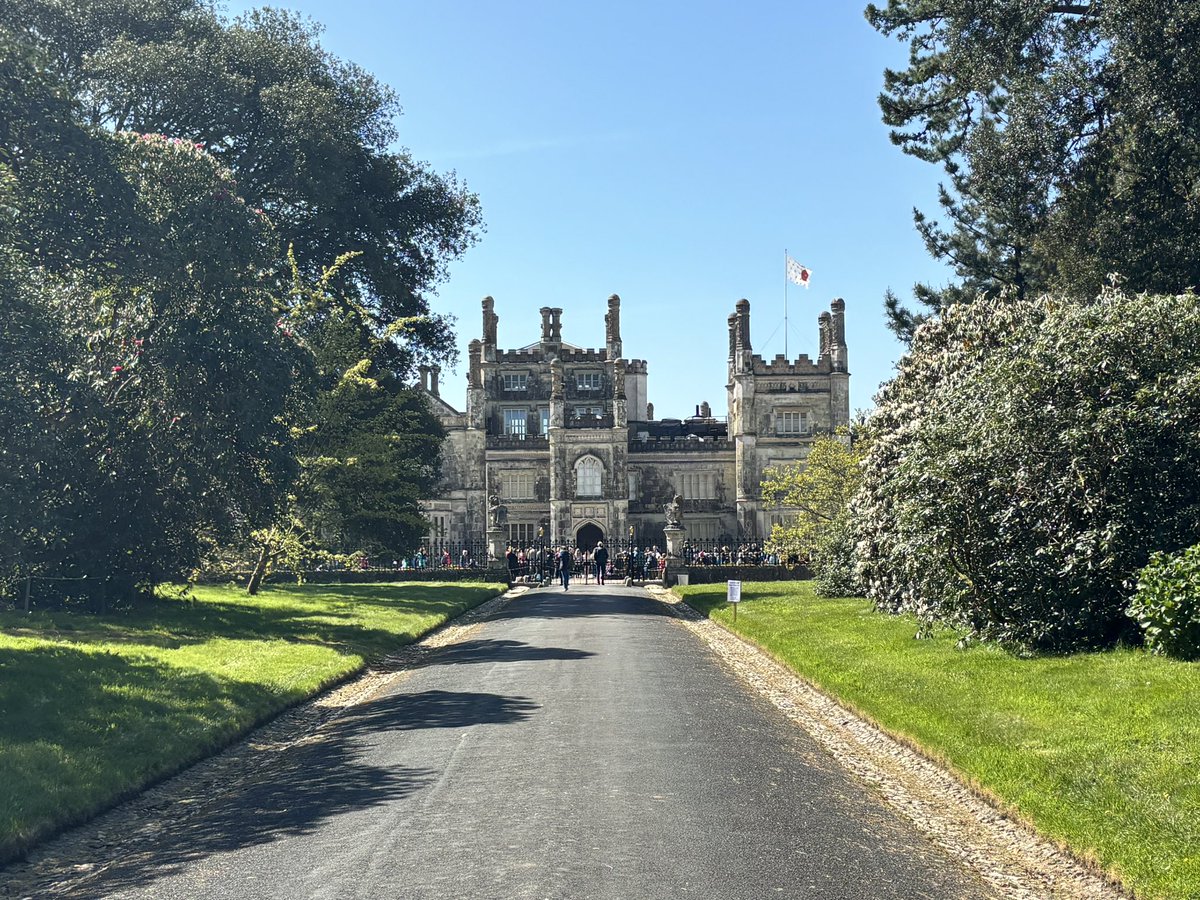 SideBrice's tweet photo. We Visited Tregothnan Estate | Charity Open Garden Event! https://t.co/2dhGQVYgsY via @YouTube @Tregothnan #tregothnantea #tregothnan #tresillian #truro #cornishtea #britishtea #tea https://t.co/JGgbCum02p