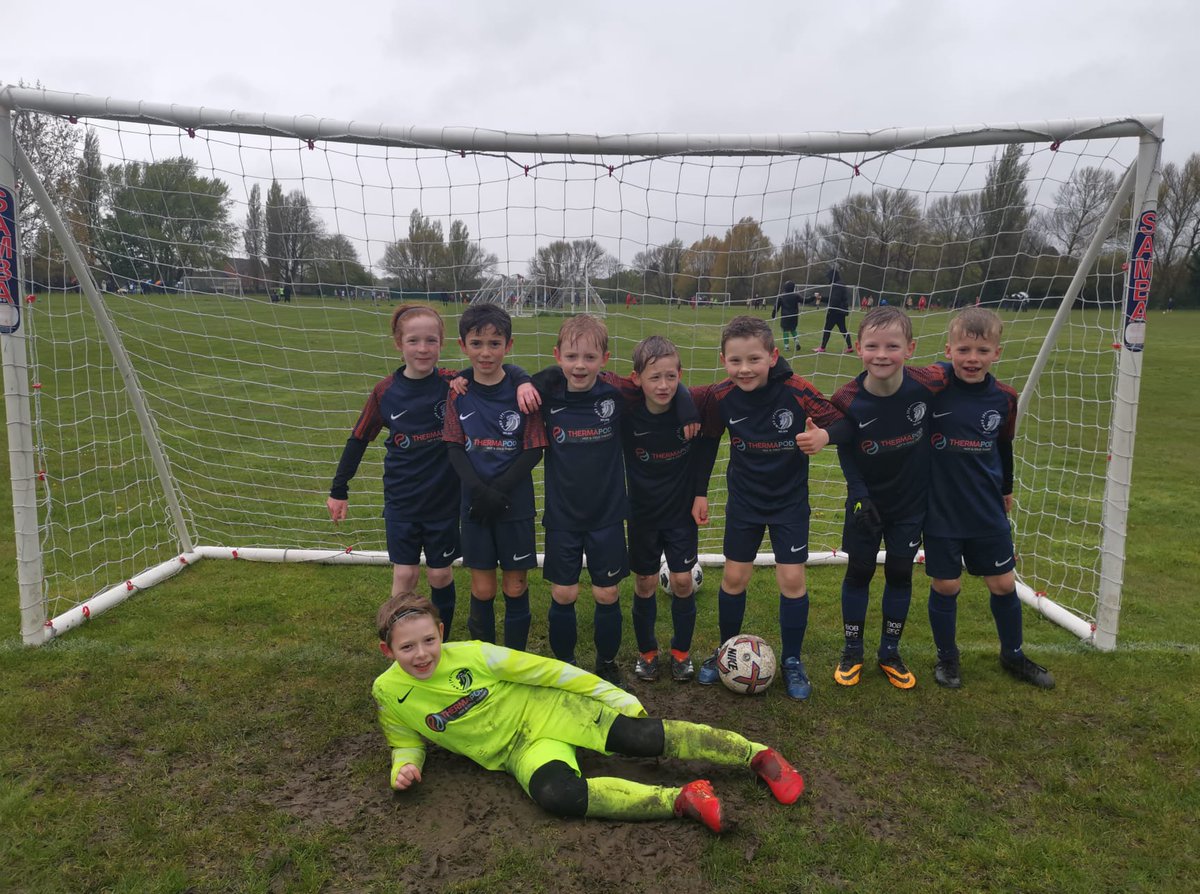 bayern_mhs's tweet photo. Once again the boys had to work so hard @BVDJFLfixtures to come out on top against a very good Mags Portugal ⚽️ Some great play in the 1st half put us in control, before we had to dig in and put a shift in to withstand a fighback👏🏻 The boys character this season is excellent ⚽️ https://t.co/EyTBIMvYAC