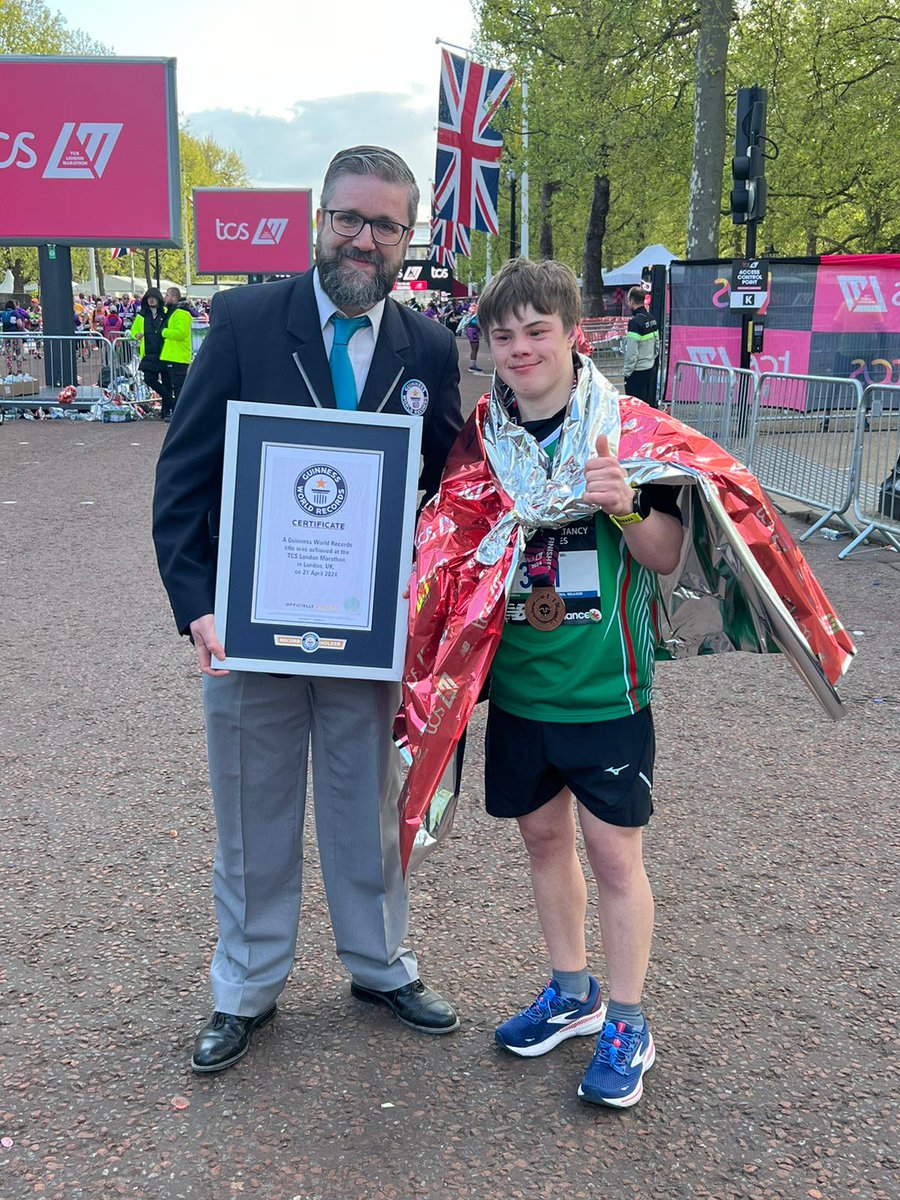 Congratulations Lloyd Martin 👏 Lloyd is the youngest person to complete a marathon (II2) (male) ✨ #LondonMarathon