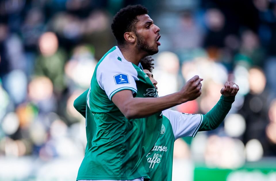 Skal Ementa allerede videre til sommer efter kun en enkelt sæson i Viborg? Bliver det Gent? Er der andre klubber? 

Nu har angriberen selv kommenteret på rygterne. Læs det på Bold⬇️  #sldk #vff 

Ombejlet Ementa: Det er brænde på bålet bold.dk/fodbold/nyhede…