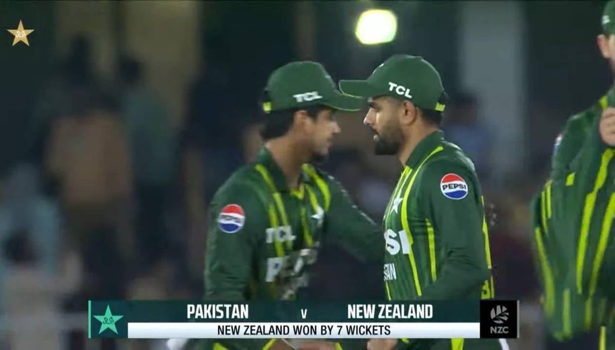 New Zealand beat Pakistan 🙌💔
Heartbreaking 💔

#PAKvNZ