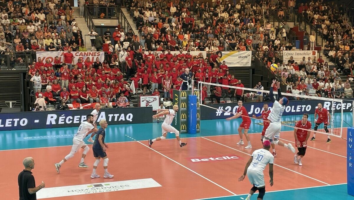 🏐 L'@ASCannesVolley remonte en Ligue A à l'issue d'une finale irrespirable ! Bravo les Dragons ! #FBSport #volley ➡️ l.francebleu.fr/VQWr