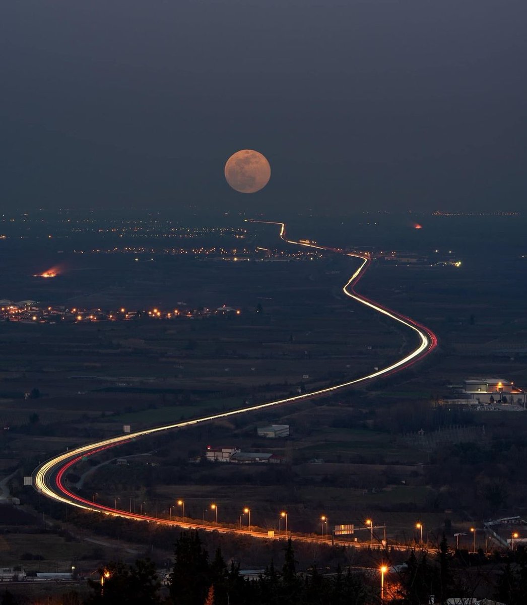 21. Road to the Moon - Veria, Greece