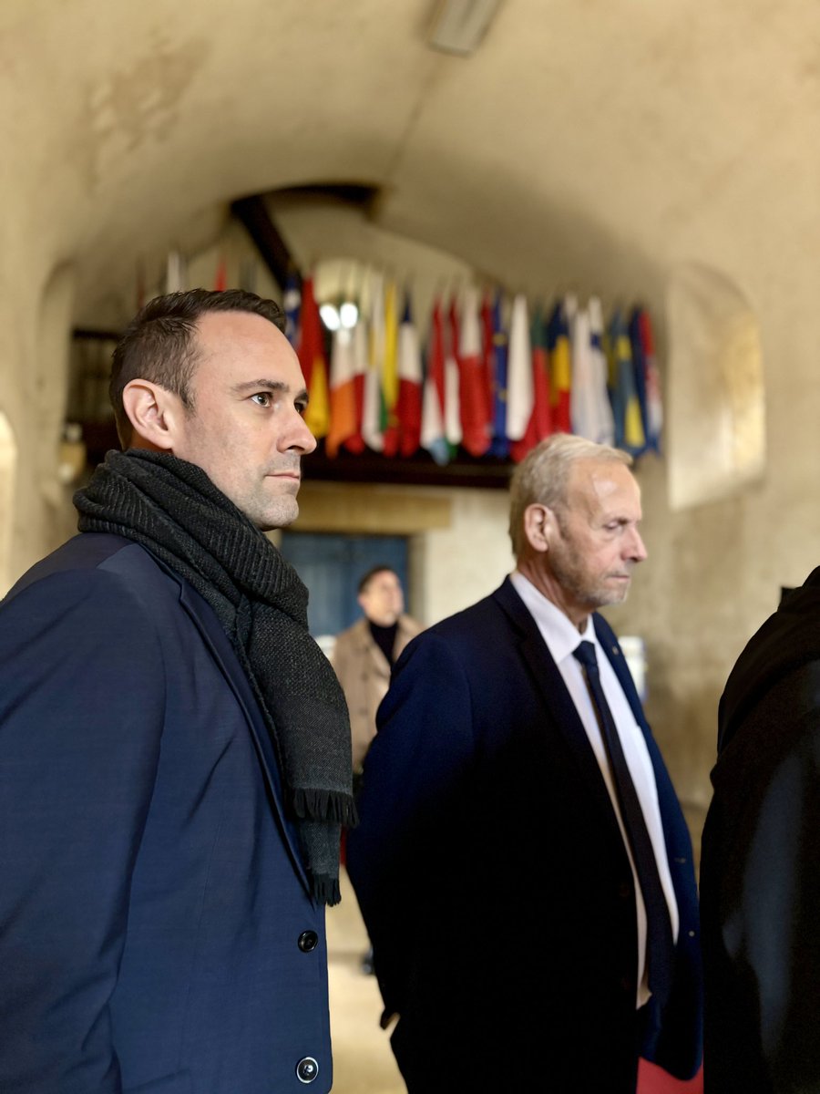 Lr_Jeremy's tweet photo. 🇪🇺 Une journée de campagne européenne en Moselle, aux côtés d’ @Elisabeth_Borne et de #fabiennekeller !

🚀 Réunion publique, tractage et visite de la Maison Robert Schuman étaient au programme ! Merci aux organisateurs et participants 💪 https://t.co/76rGuCnKOC