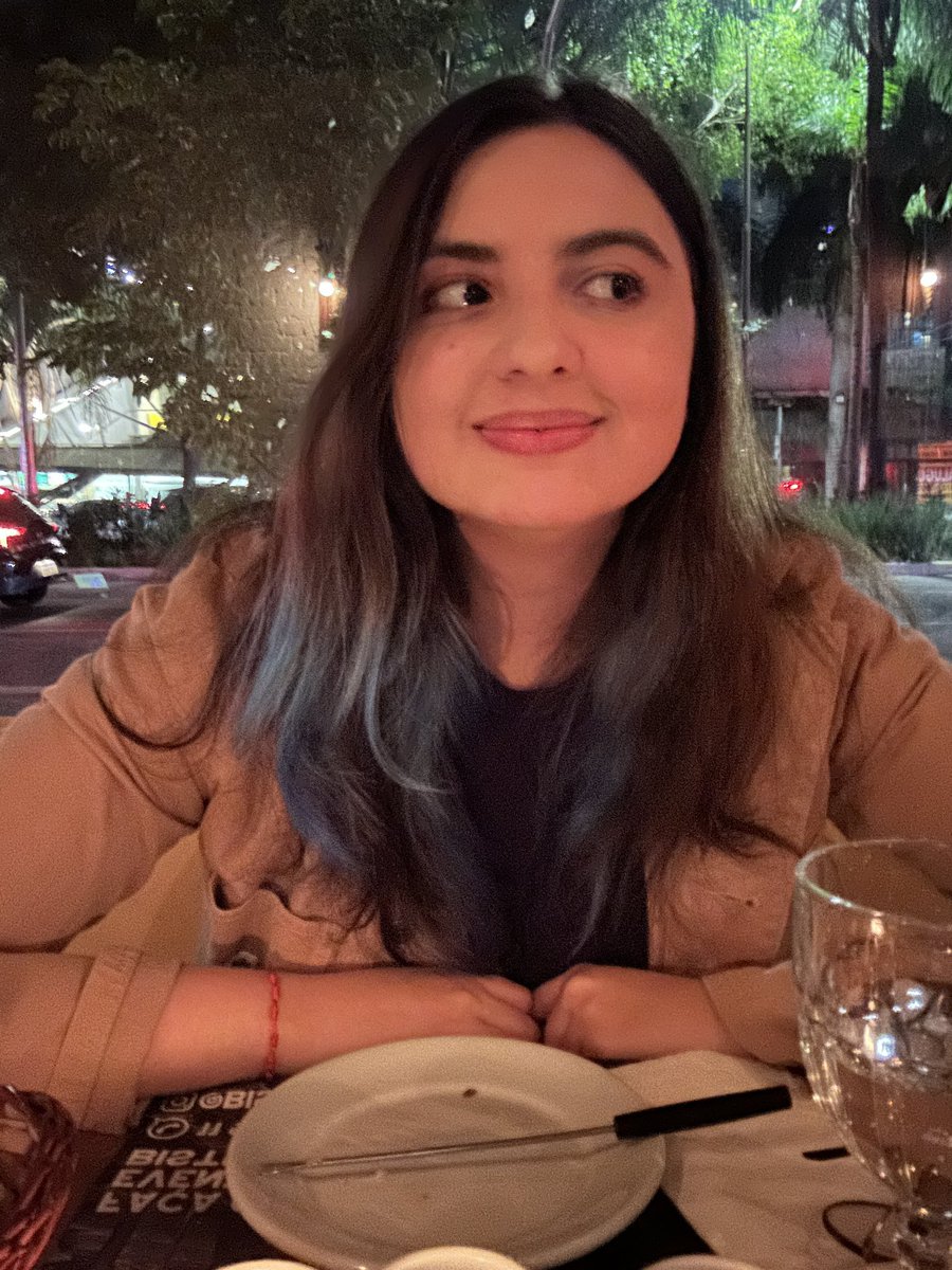 playguima's tweet image. parei de ser low profile (estou solteira)