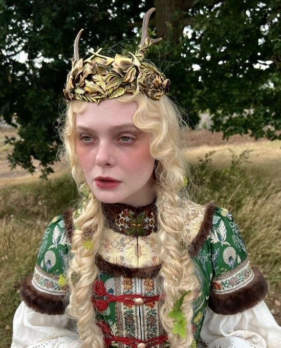 periodfilme's tweet photo. she was too iconic for this. the world couldn't handle it https://t.co/yPFPHgpky2