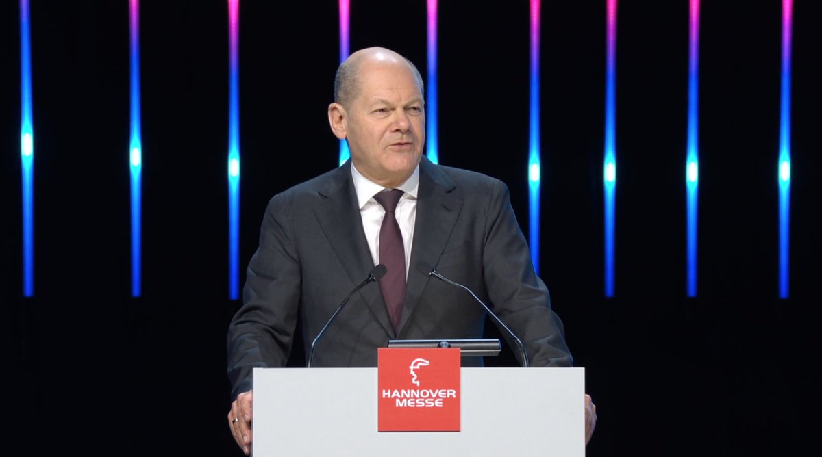 Lobende Worte von @Bundeskanzler Olaf Scholz für die Industrie und ihre innovative Enabler-Rolle bei #Klimaschutz und grüner #Transformation. #HM24