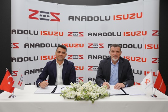 ‘Anadolu Isuzu’ Satış Noktası ve Servislerine ZES Şarj İstasyonları Kurulacak

Anadolu Isuzu, yetkili satış ve servis noktalarında elektrikli araç şarj istasyonu hizmeti sunmak üzere çalışmalarına başladı.

buff.ly/4aL1NRC

#şarjistasyonu #enerjihaberleri