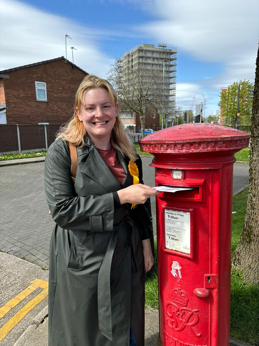 Taken a break from door knocking today to return my postal ballot for @AlanGoodLD!