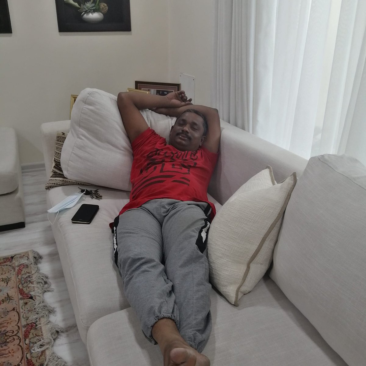 rameshmaniyan's tweet photo. #NewProfilePic https://t.co/1jCpTFv7Sf