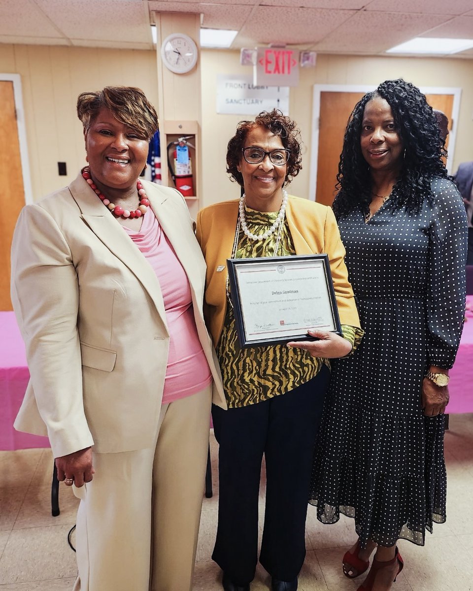 Last Sunday in Memphis, we honored Ms. Debra Goodman for her commitment to fostering sibling groups and advocating for the children in her care. We are grateful for Tennesseans like Ms. Goodman who support the kids in their community through fostering. 

#ChildrenFirst