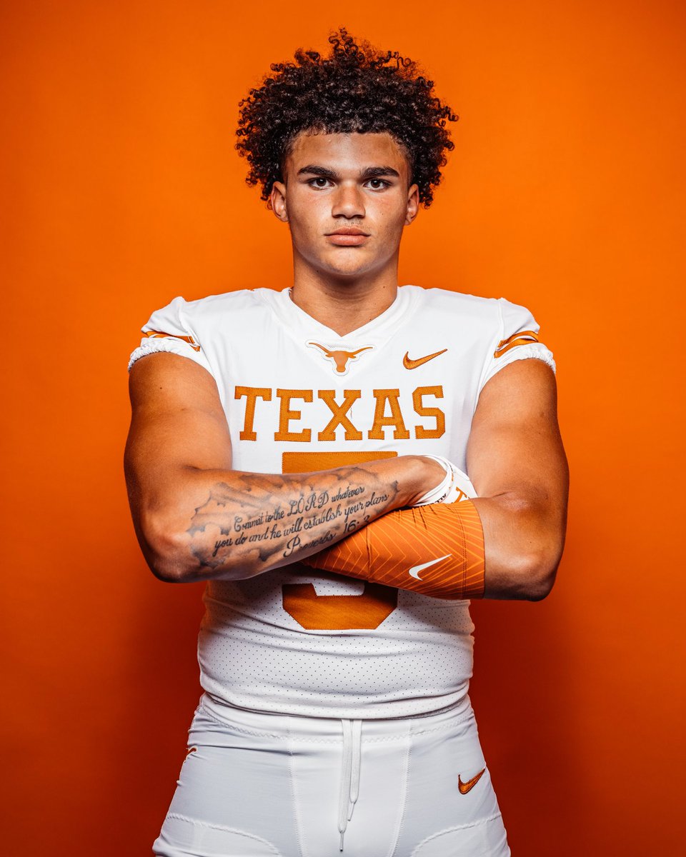 NEW — Texas Spring Game Recruiting Recap Texas commits, targets, and new faces from 2026 and 2027 hit the ATX on Saturday. Let them tell you. NOTES/QUOTES: on3.com/teams/texas-lo… (On3+) #HookEm @InsideTexas @On3Recruits @KalebWalker08 @Primuss73 Get IT+PLUS today for only