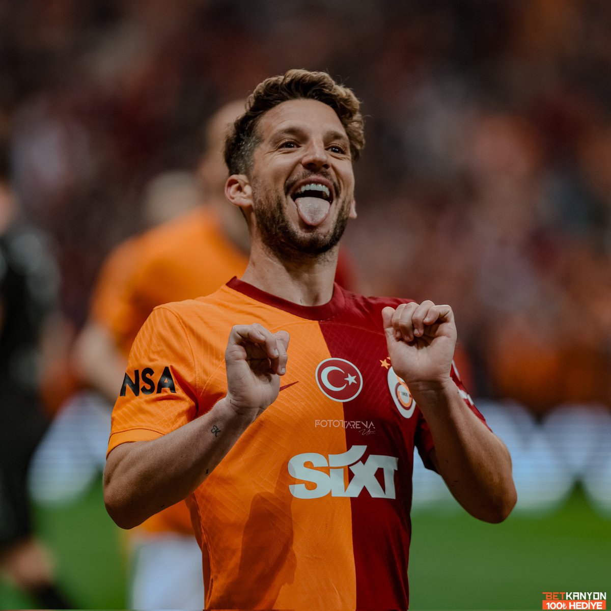 🧿 Dries Mertens, son 3 maçtır 8.0 reyting altına düşmüyor. (Sofascore) • Hatayspor - 8.0 • Alanyaspor - 8.6 • Pendikspor - 8.4