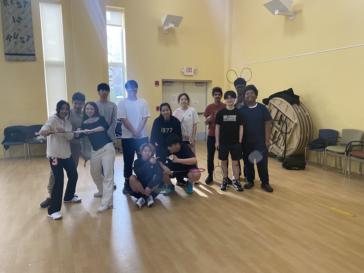 MTEC02148's tweet photo. Another week down, another wrap up set!
.
Check out our Instagram for a reel of the events this week
.
#gomalden #maldenteenenrichmentcenter #hikingtrail #trailcleanup #strongcommunity #communitygiveback #youthempowerment #youthengagement #youthdevelopment #badmintontournament https://t.co/J8HCLnMSbO