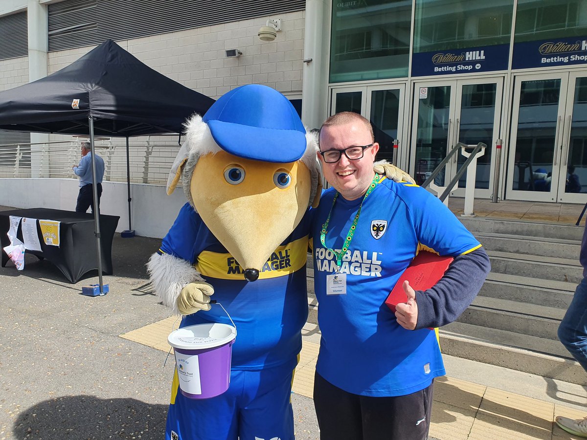 A huge congratulations to @afcw_women for winning the @FAWNL Division One South East title and securing promotion to Step 3. It has been a proud season for @afcw_women who are fully deserved champions and have led the way as role models on and off the pitch. Happy Sunday 💙 💛