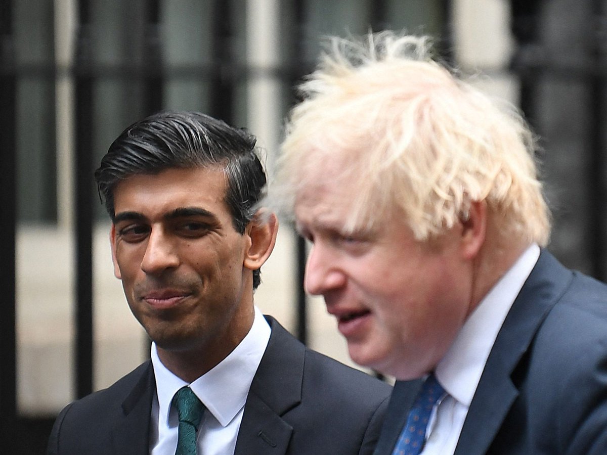 Landslide winning Boris Johnson was hounded from office over the Pincher 'scandal'.
Unelected political pygmy Sunak is a walking disaster and survives Wragg and Menzies.
Our votes count for nothing.