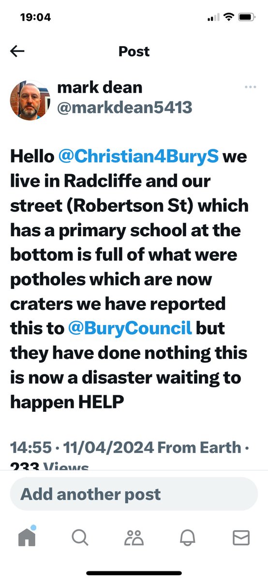 markdean5413's tweet photo. Hello @Christian4BuryS &amp; @BuryCouncil any news on the major potholes on Robertson St in Radcliffe getting bigger &amp; bigger &amp; more dangerous https://t.co/ckcFL8tJVL