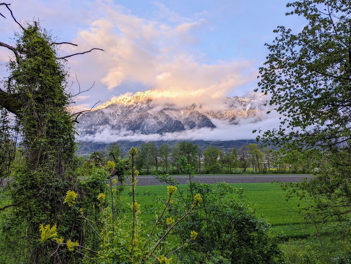 TomaszKu6's tweet photo. #Liechtenstein #dreischwestern https://t.co/mv2Q2Q3tZ8