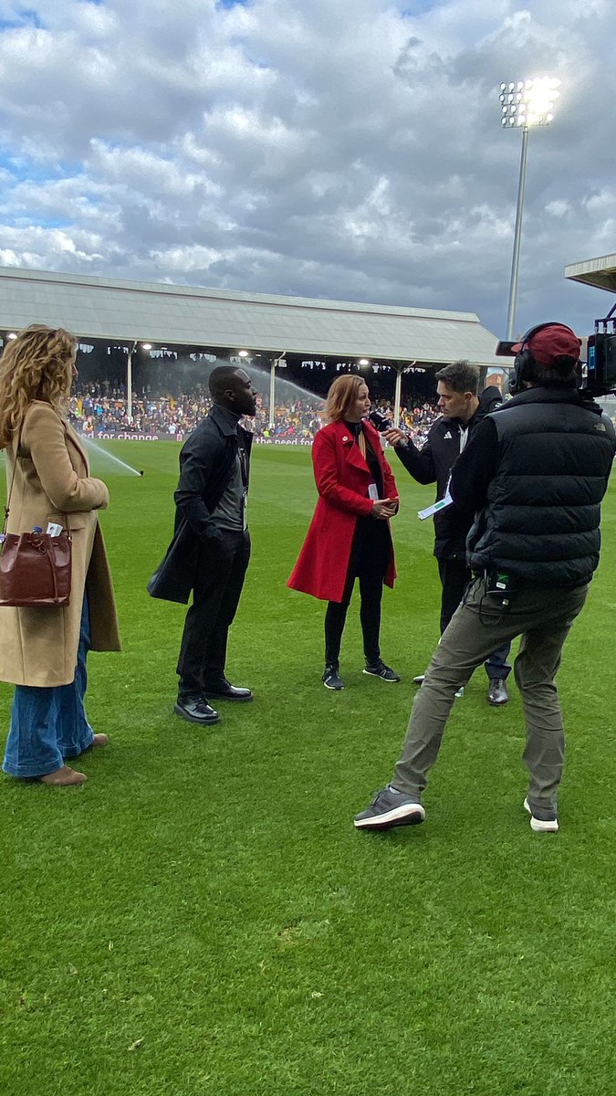 @FulhamFC @michelledorgan @elevate_london @RuthTongueBites @JamieDapaah_ Thanks so much @fulhamfc for being wonderful hosts to #WomeninFootball and @RuthTongueBites 💜💚