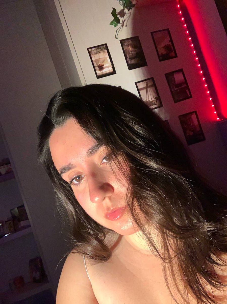 Noemí 🌵 tweet media