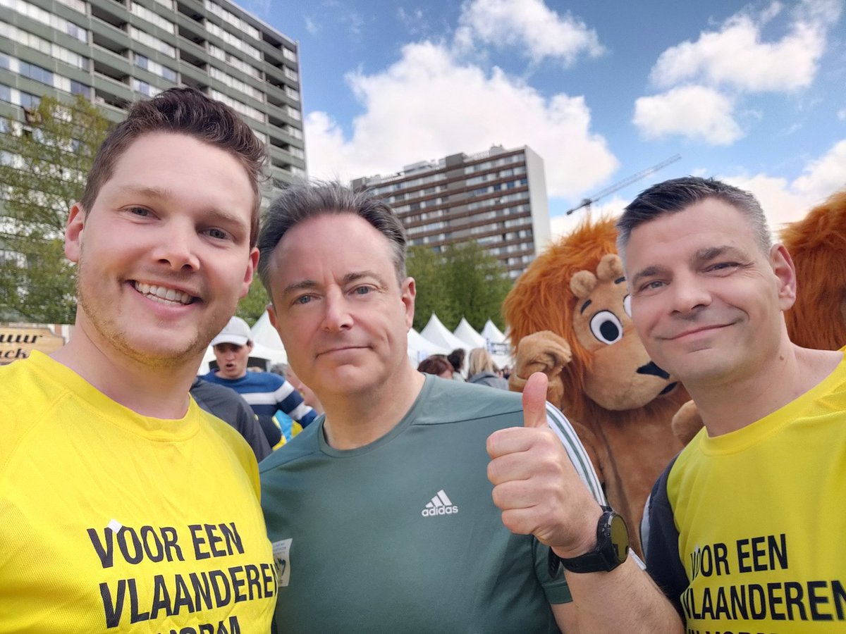 Mooie dag met een persoonlijk record op de <a href="/Antwerp10Miles/">Baloise Antwerp 10 Miles</a> 🏃‍♂️