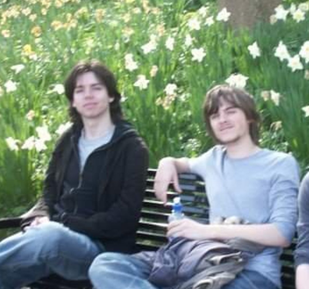 c_j_read's tweet photo. If you donate to St Gemma's Hospice in Leeds between now and 8pm tomorrow (22/4), your donation will be doubled thanks to their funders! 

St Gemma's is a cause close to my heart. My best friend Liam died there aged 30 in 2017. By coincidence, today would be his 37th birthday. https://t.co/x0obdzj32T
