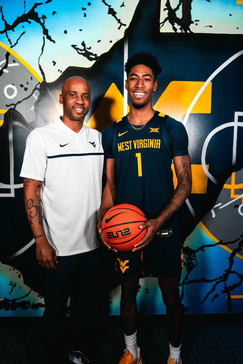 SencireH's tweet photo. Committed #WV 💙💛 https://t.co/pjSTwdLg0W
