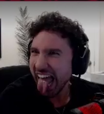 <a href="/hitchariide/">OpTic Hitch</a> <a href="/OpTicMaNiaC/">Nick Kershner</a> ?