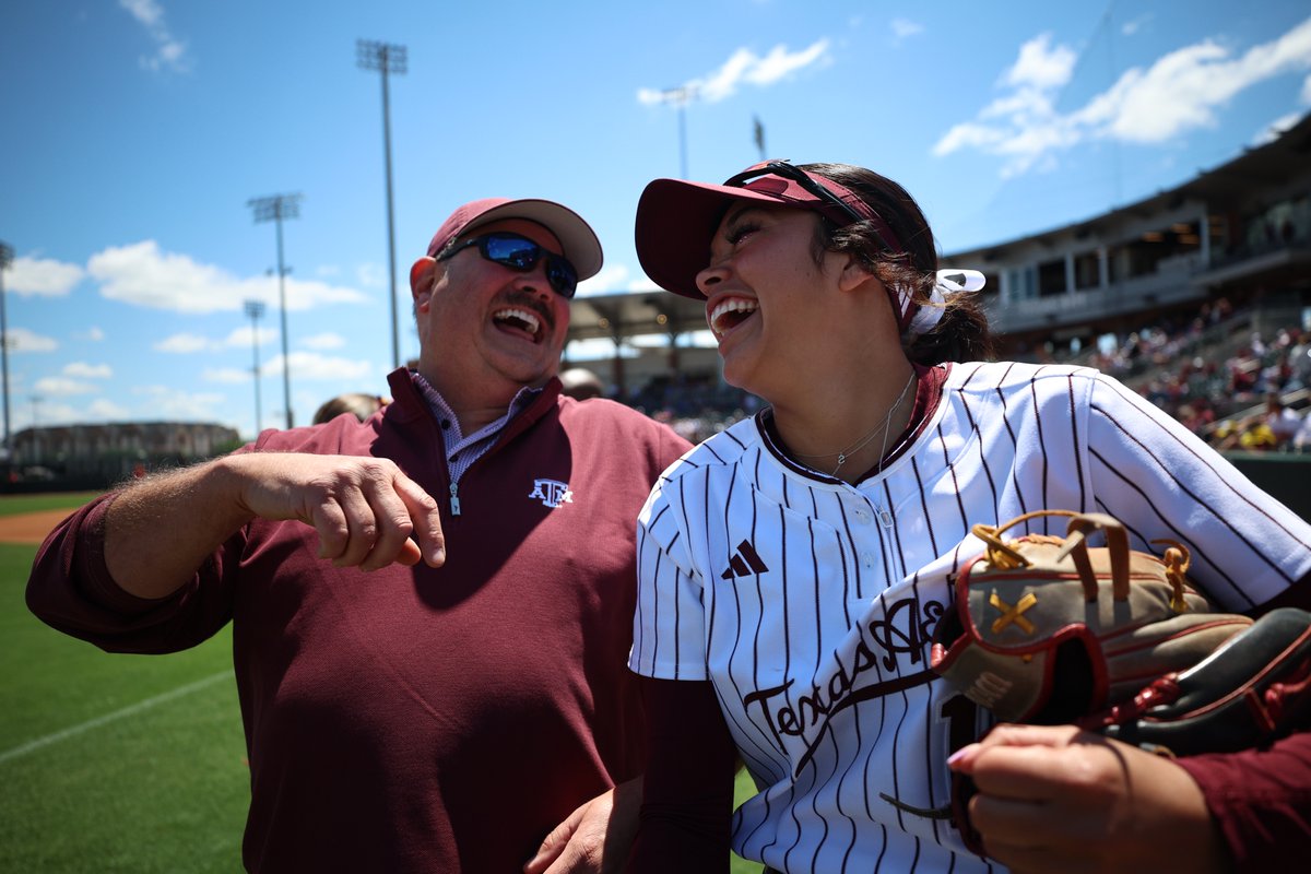 Our first pitch crew 🫶 #GigEm