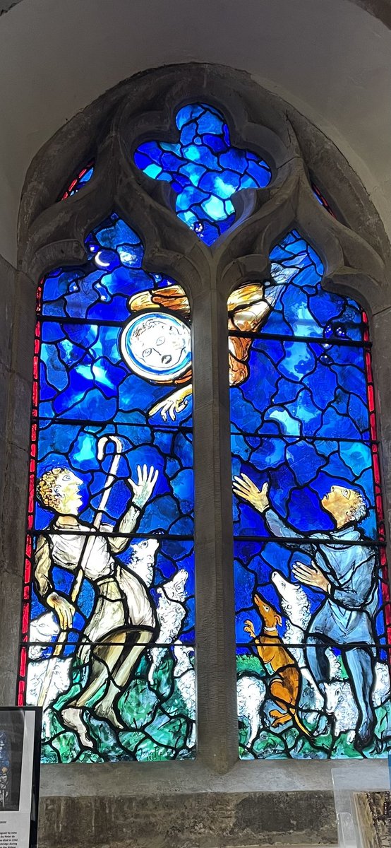 Wonderful to talk about shepherds today at #StMaryLamberhurst at the invitation of @revandrewaxon This window explains why angels always say ‘do not be afraid’. That face is terrifying. #Lamberhurst #TonbridgeArchdeaconry