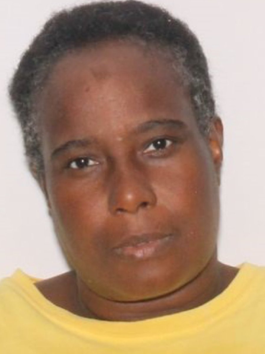 MISSING PERSON: Have you seen 52yo Shandale Robinson missing from Pompano Beach. She was last seen around 3 p.m. on Friday, April 19, near the 200 block of Northwest 15th Place. If you have info call 954-321-4268. tinyurl.com/2kjhr78e